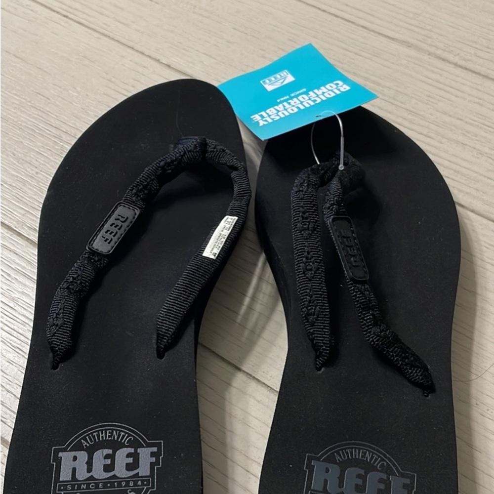 Reef flip flops